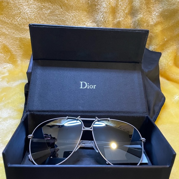 Authentic Dior Sunglass - Picture 3 of 7